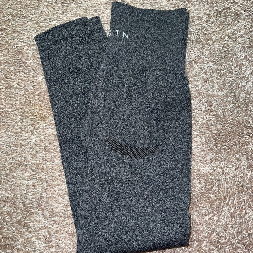 NVGTN black speckled curve leggings XS